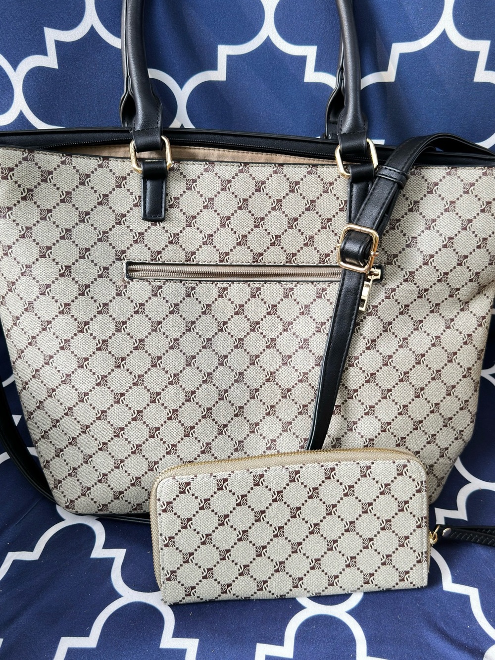 Neutral Pattern Tote Bag with Matching Wallet - Black Trim